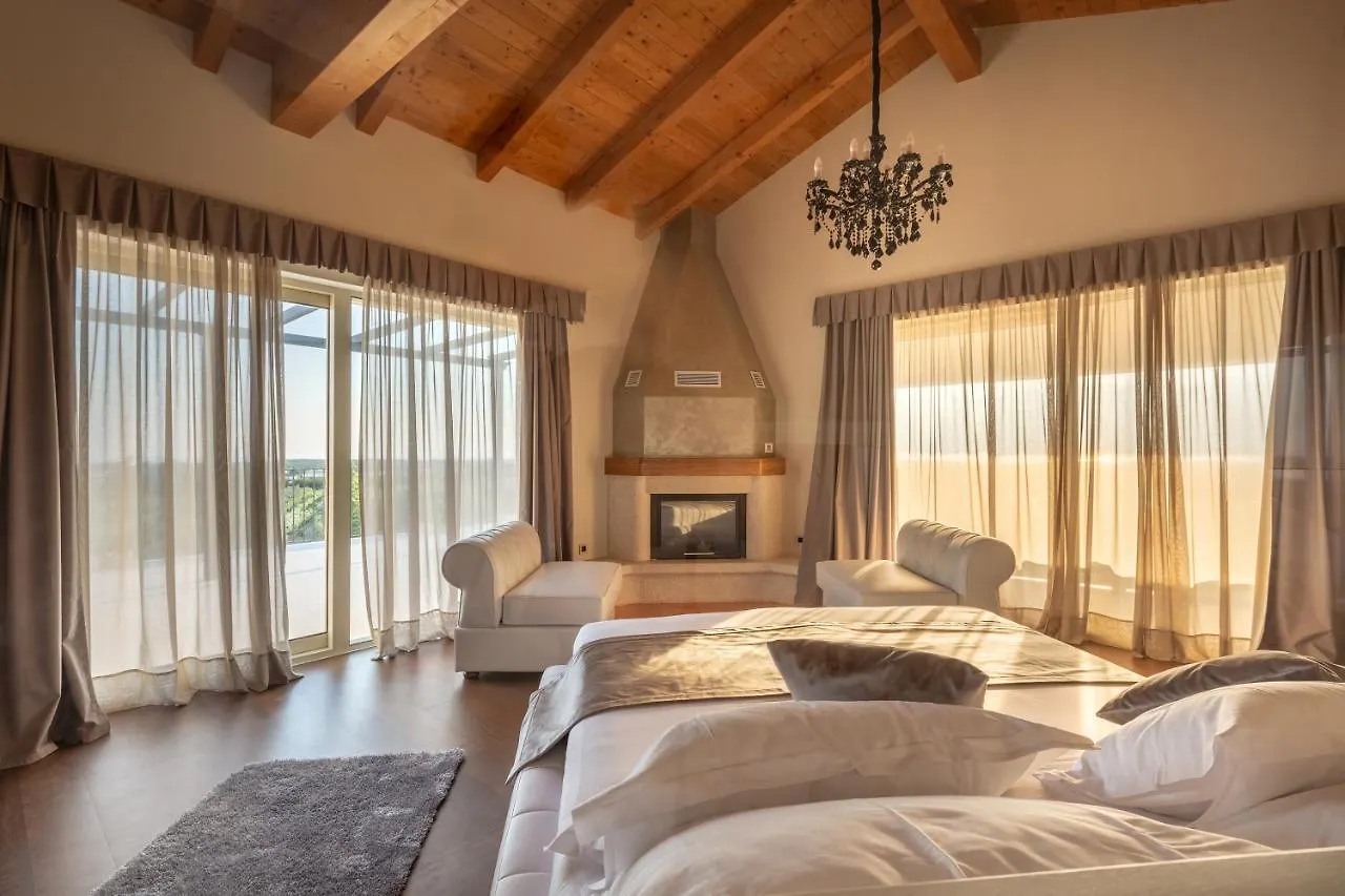 ***** Hotel Wine Residence Cattunar Brtonigla Croatia