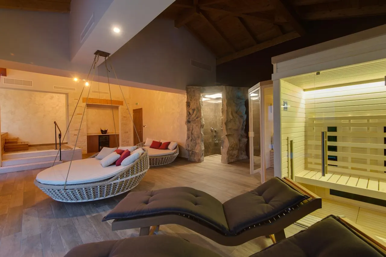 Wine Residence Cattunar Brtonigla Croatia